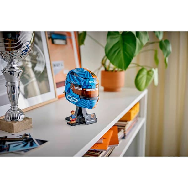 LEGO® Edition McLaren Mastercard F1® Team Oscar Piastri Helmet