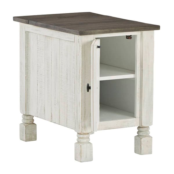 Signature Design by Ashley Havalance Chairside End Table