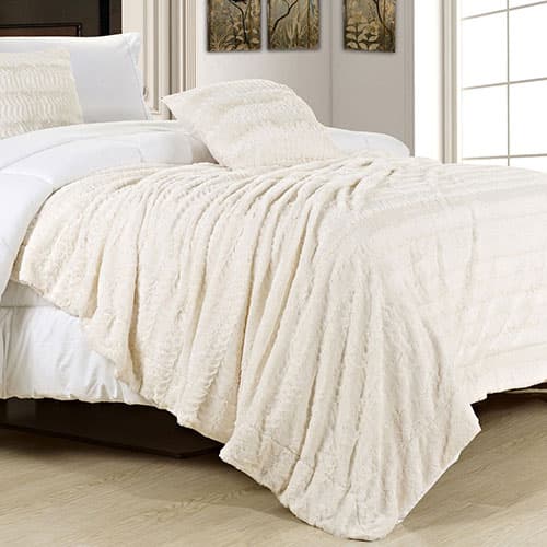 Swift Home Cozy Faux Fur Embossed Blanket