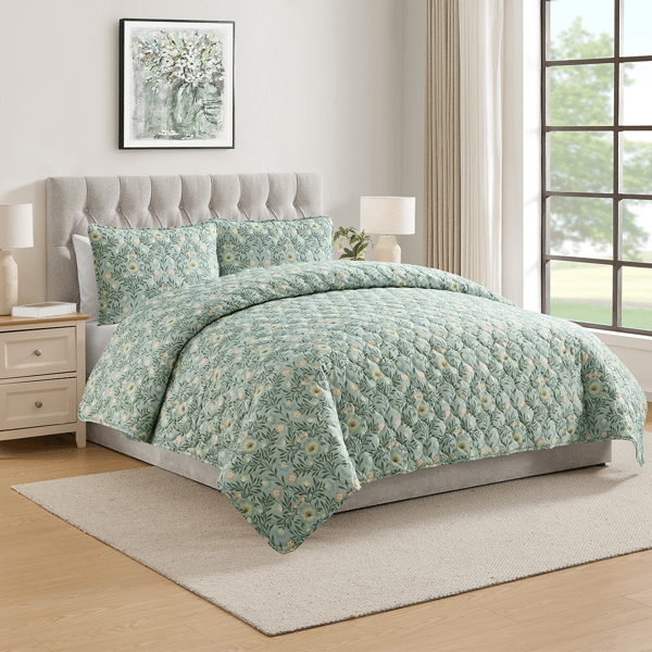 VCNY Home Mason Green 3pc. Floral Quilt Set