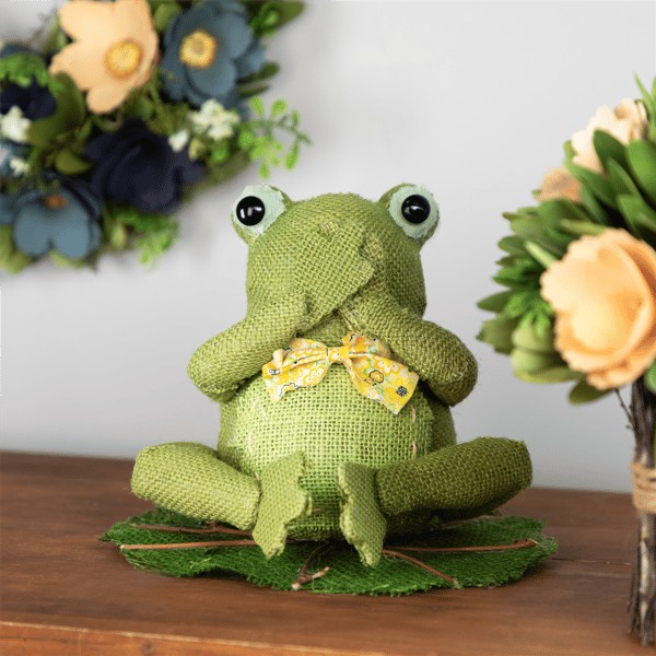 Northlight 7.5in. Sitting Speak No Evil Frog Decor
