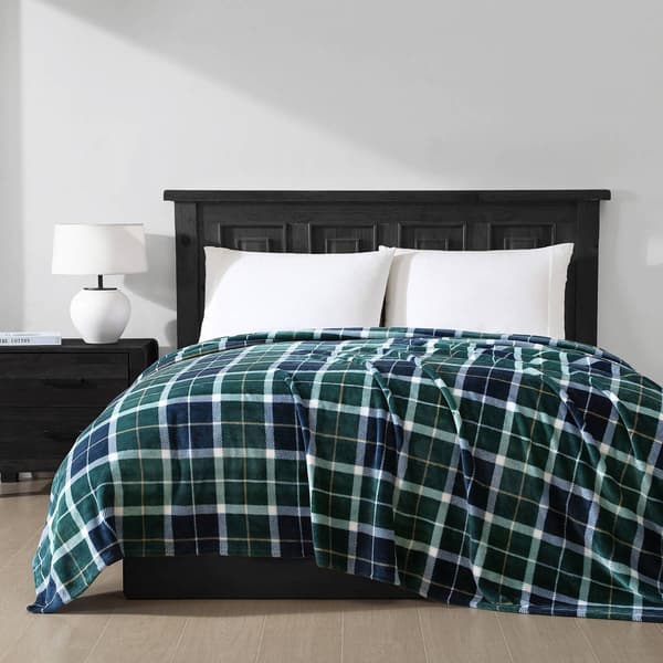 Nautica Northsail Plaid Plush-Fleece Blanket