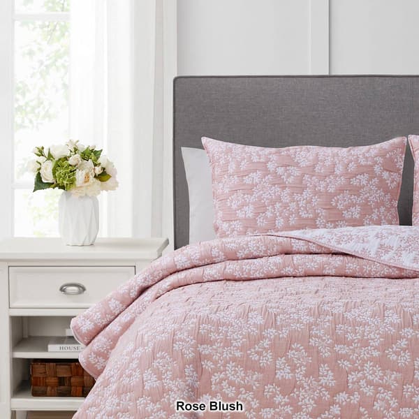 Cedar Court Annabella Floral Reversible Quilt Set