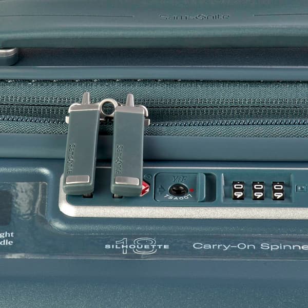 Samsonite Silhouette 18 Hard Side 28in. Spinner Luggage