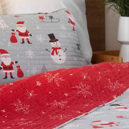 Avanti Ho Ho Ho Quilt Set