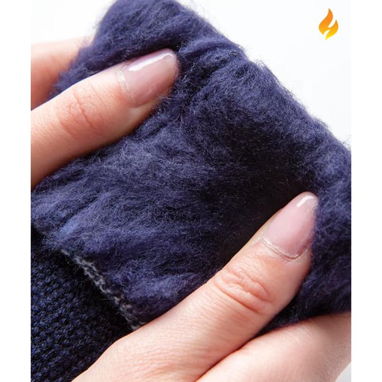 Mens Heat Holders® Ultra Lite Twist Crew Socks