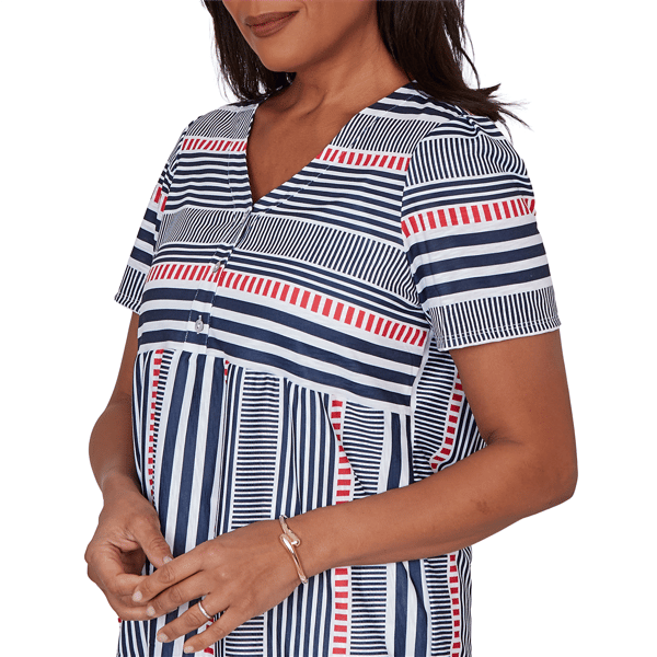 Petite Alfred Dunner Port Side V Neck Splice Stripe Blouse