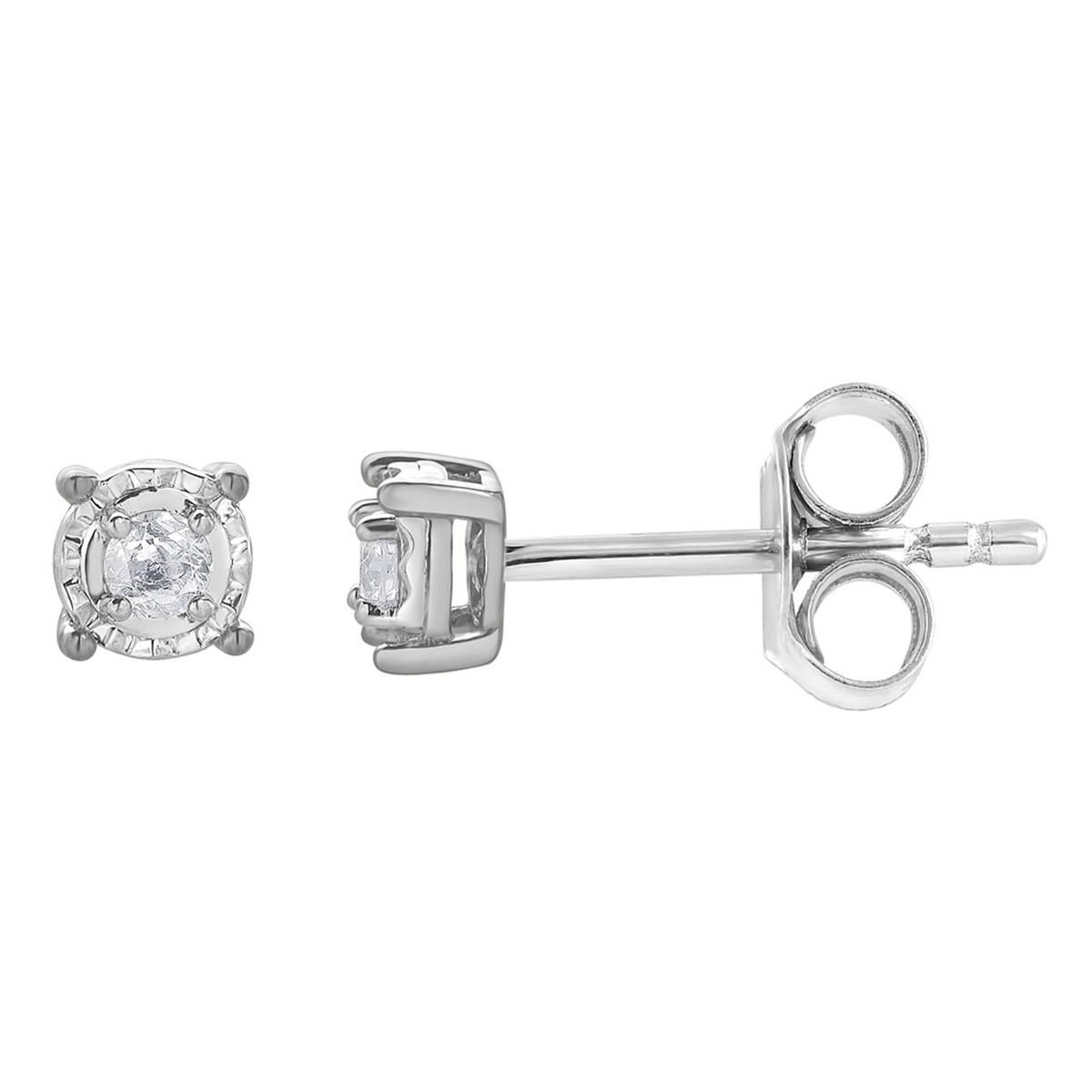 Nova Star(R) Sterling Silver Lab Grown Diamond Stud Earrings