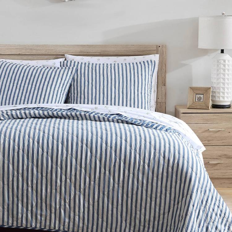 Stone Cottage Willow Way Striped 136 TC Reversible Quilt Set