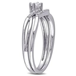 Loveblooms™ Princess & Round Diamond Bridal Ring Set