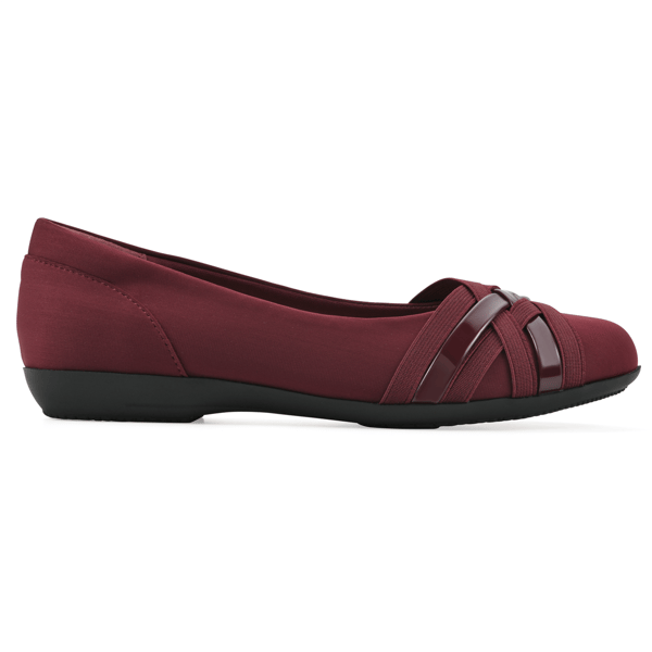 Womens Cliffs by White Mountain Chic Ballet Flats
