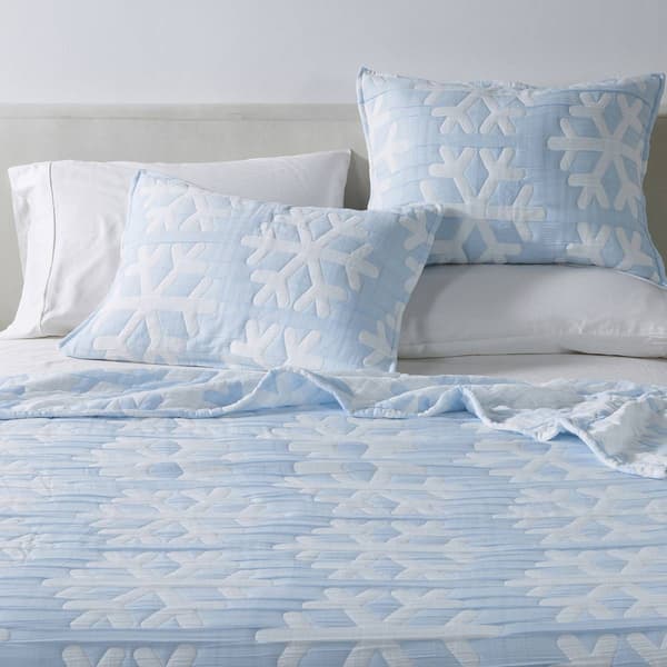 FreshFolds Nino 3pc. Patchwork Stitched Snowflake Quilt Set