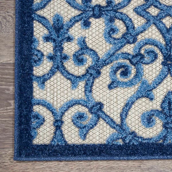 Nourison Aloha Scroll Contemporary Indoor/Outdoor Area Rug