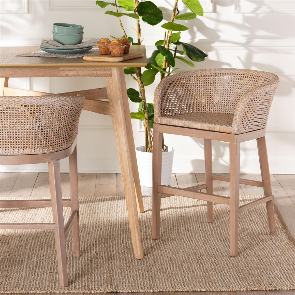 bali & pari Papua Modern Bohemian Counter Stool