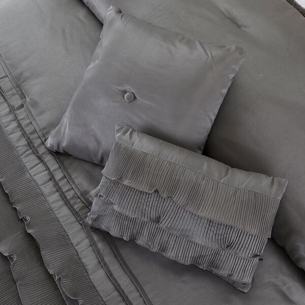 Modern Threads 8pc. Anastacia Comforter Set