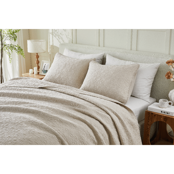 Patina Vie 3pc. Zafira Cotton Stitched Embroidered Quilt Set