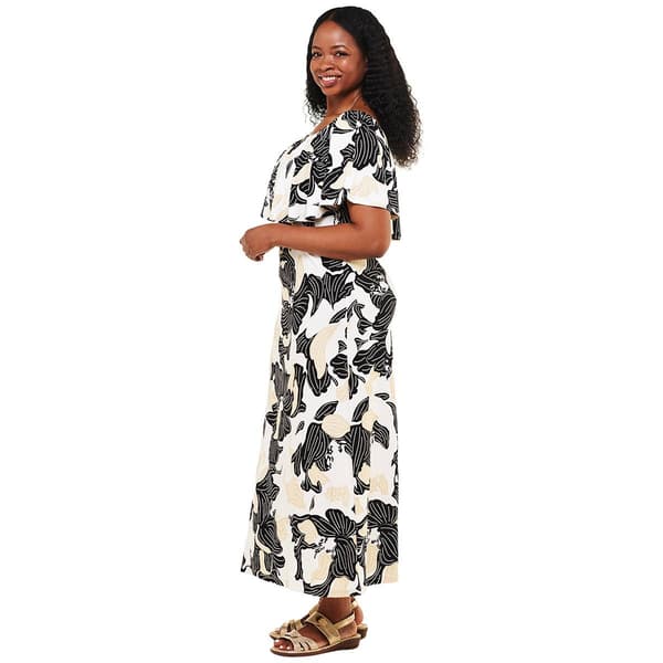 Petite Ellen Weaver Off-The-Shoulder Floral Texture Maxi Dress