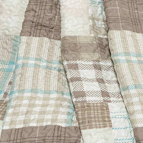 Harper Lane Aubin Patchwork Sherpa Throw