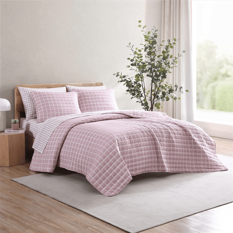 City Scene Woven Reversible Grid Microfiber Quilt Set
