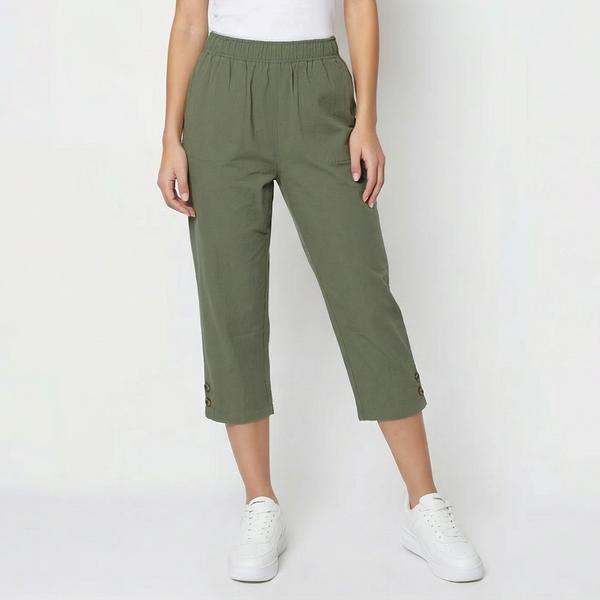Petite Emily Daniels Pull On Solid Button Accent Capris