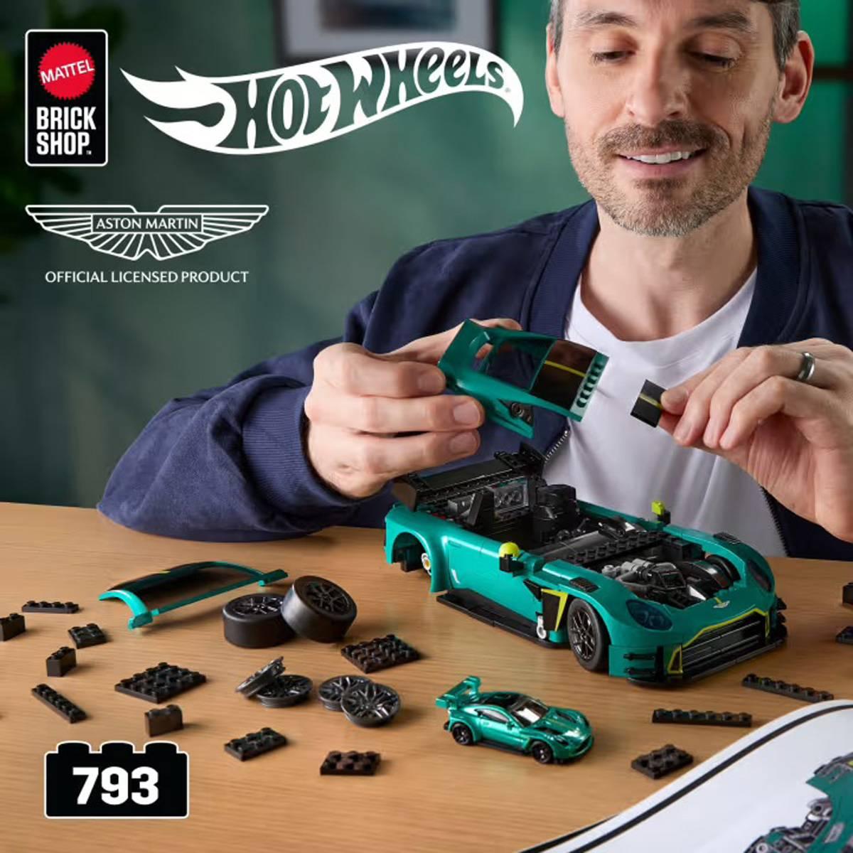Hot Wheels® Brick Shop ’24 Aston Martin Vantage Gt3 Building Set