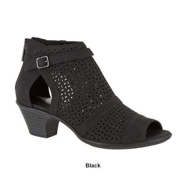 Womens Easy Street Carrigan Ankle Boots