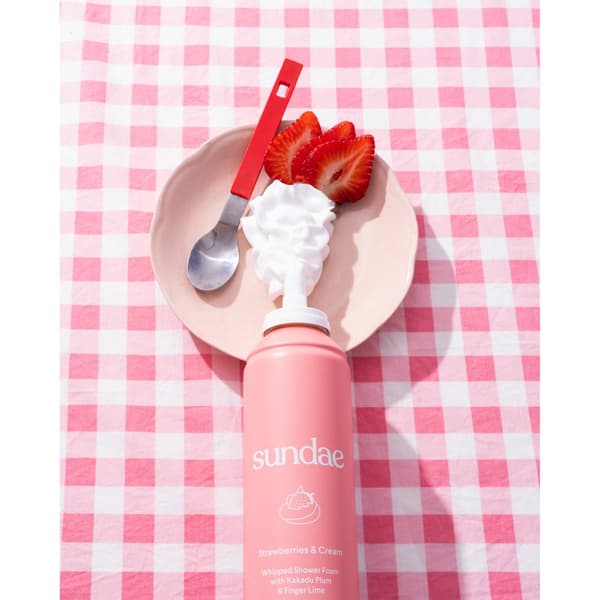 Sundae Strawberries & Cream Whipped Shower Foam