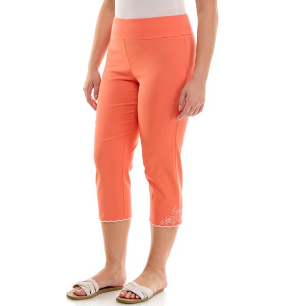 Womens Zac & Rachel Pull On Embroidered Seashell Hem Capris