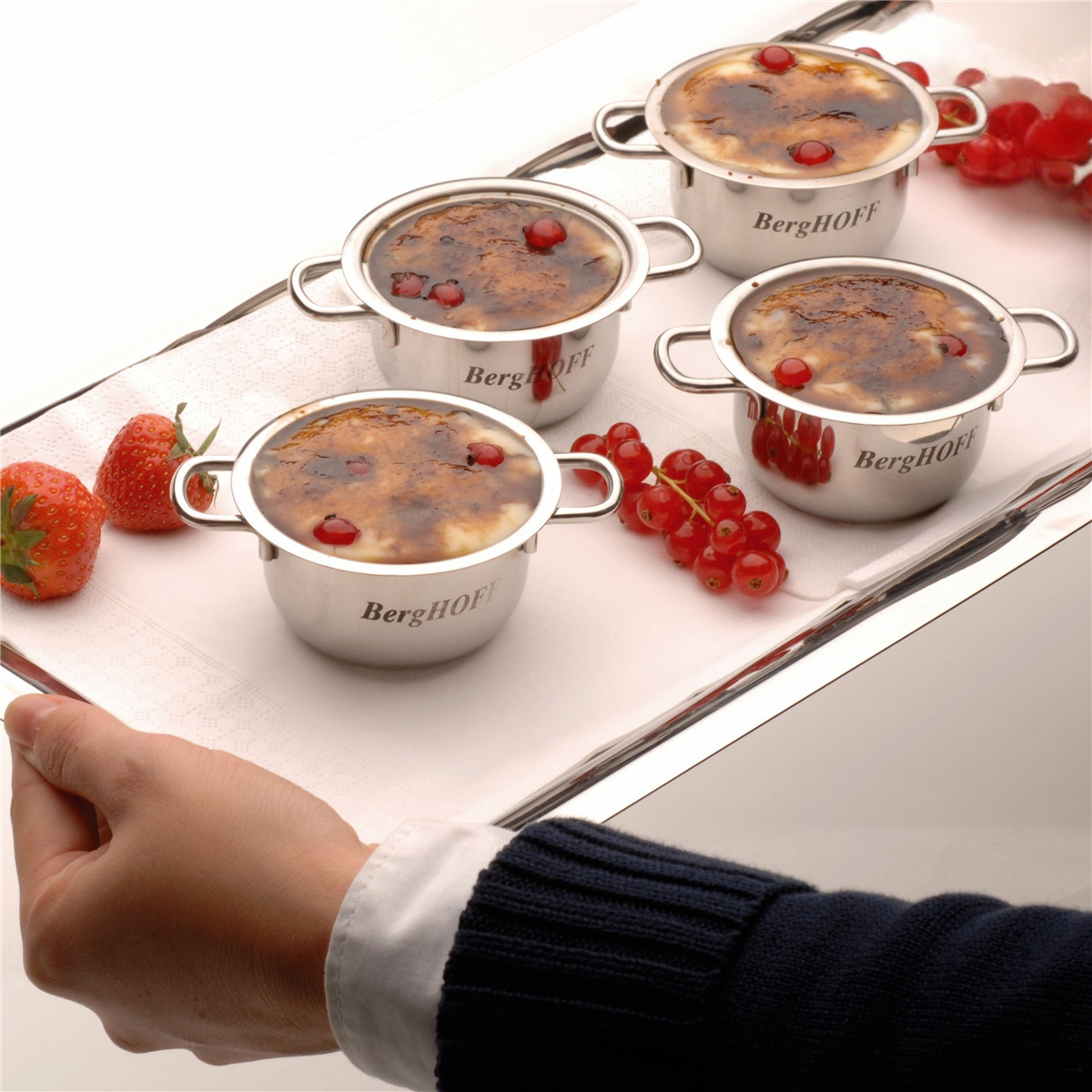BergHOFF 18/10 Stainless Steel 2.5in. Mini Pots - Set of 4