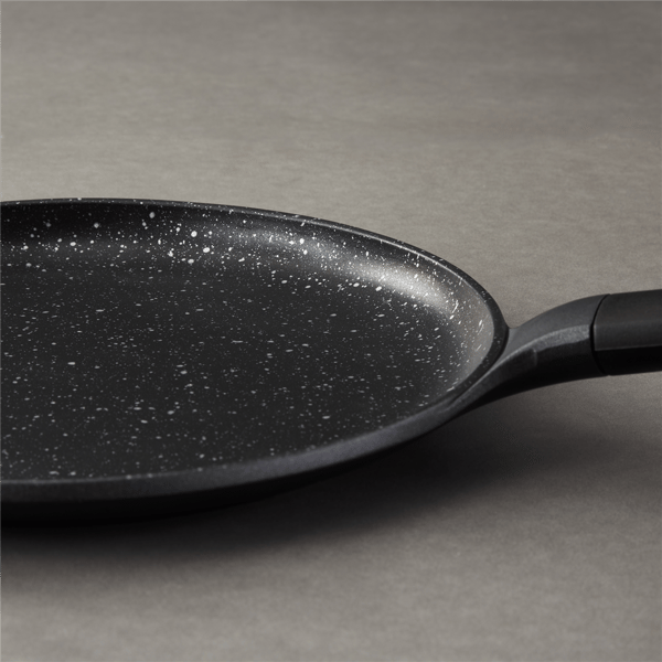 BergHOFF GEM Nonstick Cast Aluminum 10in. Pancake Pan