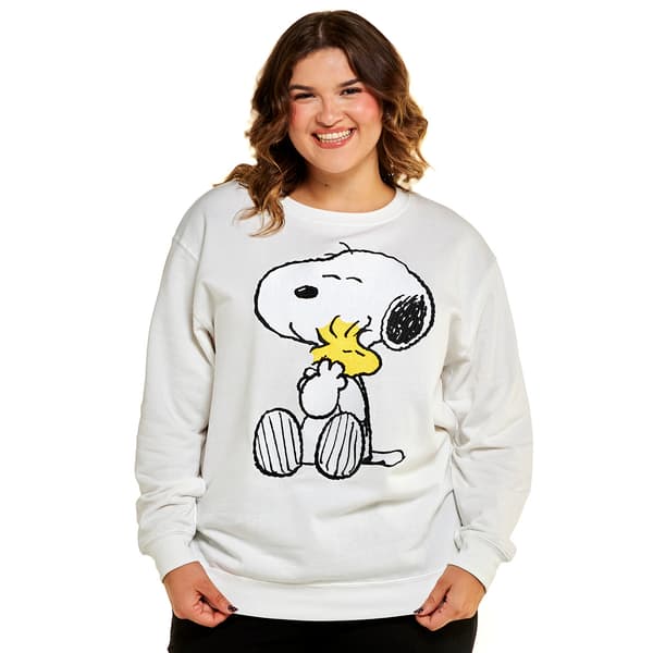 Juniors Plus Freeze Snoopy & Woodstock Crew Neck Sweatshirt