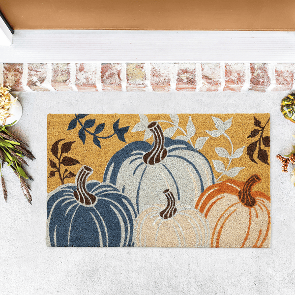 VCNY Home Bold Pumpkins Outdoor Coir Doormat