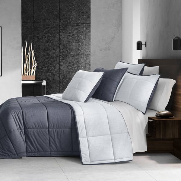 Oscar/Oliver Paxton 3pc. Quilt Set