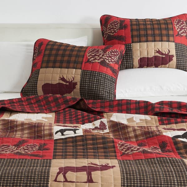 FreshFolds Matthew 3pc. Reversible Red Patchwork Quilt Set