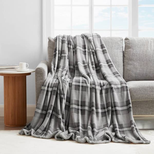 Nautica Lewes Ultra Soft Plush Plush-Fleece Blanket