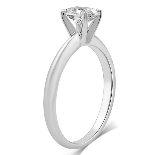 Nova Star&#174; 1ctw. Lab Grown Diamond Oval Bridal Set