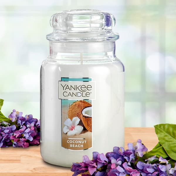 Yankee Candle&#174; Coconut Beach 22oz. Jar Candle