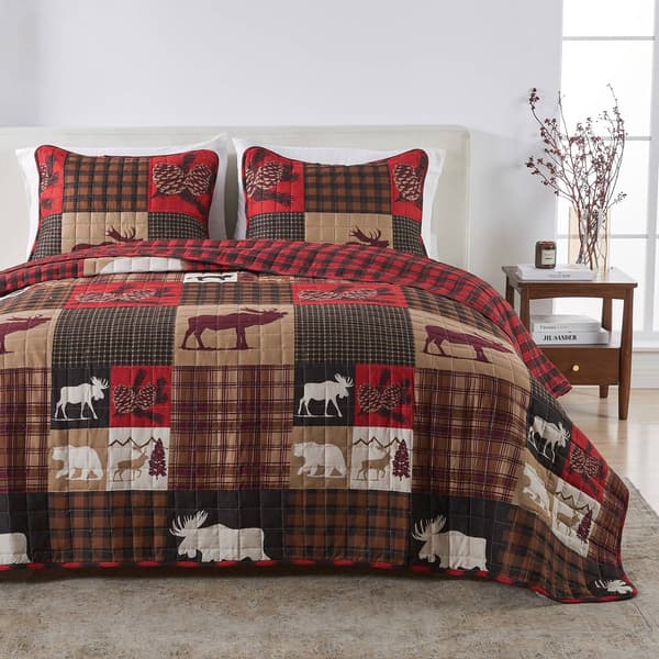 FreshFolds Matthew 3pc. Reversible Red Patchwork Quilt Set