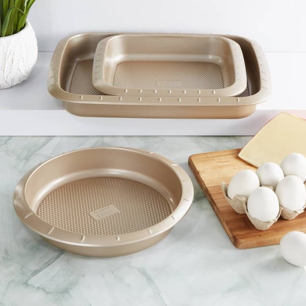 BergHOFF Balance Carbon Steel 13.25in. Rectangular Cake Pan