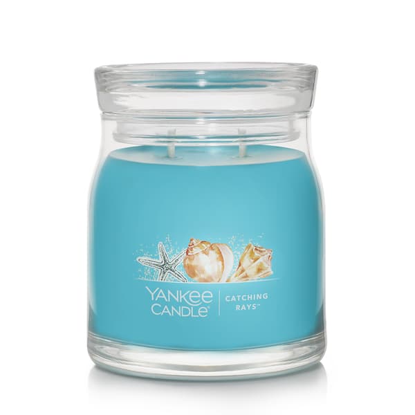 Yankee Candle&#40;R&#41; Signature 13oz. Catching Rays&#40;tm&#41; Medium Jar Candle - image 