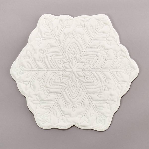 Willow & Hem Snowflake Shaped Quilted Placemat - image 