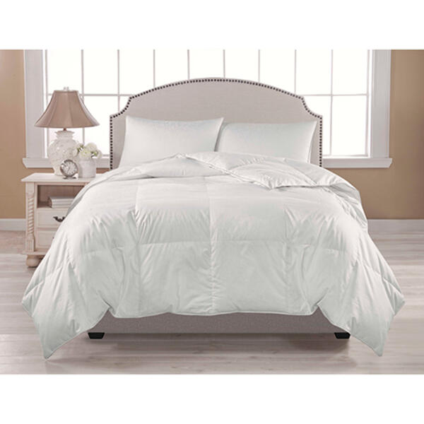 Wesley Mancini Collection Year Round Comforter - image 