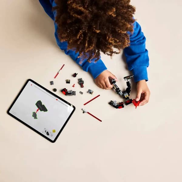 LEGO&#174; Star Wars&#174; Darth Maul Mech