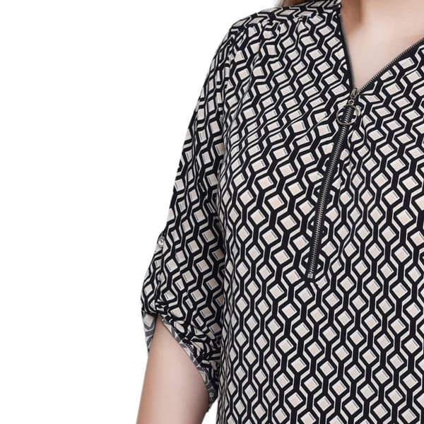 Womens NY Collection 3/4 Sleeve Geometric Zip V-Neck Blouse