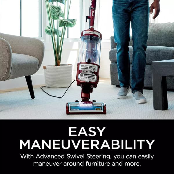 Shark&#174; Rotator Lift Away Upright