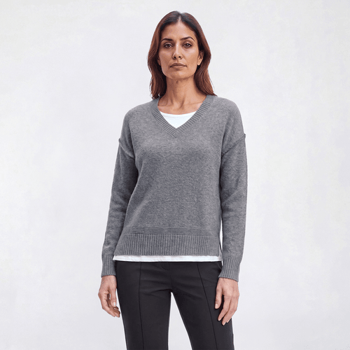 Womens Hanna & Gracie Long Sleeve V-Neck Two In One Sweater - image 