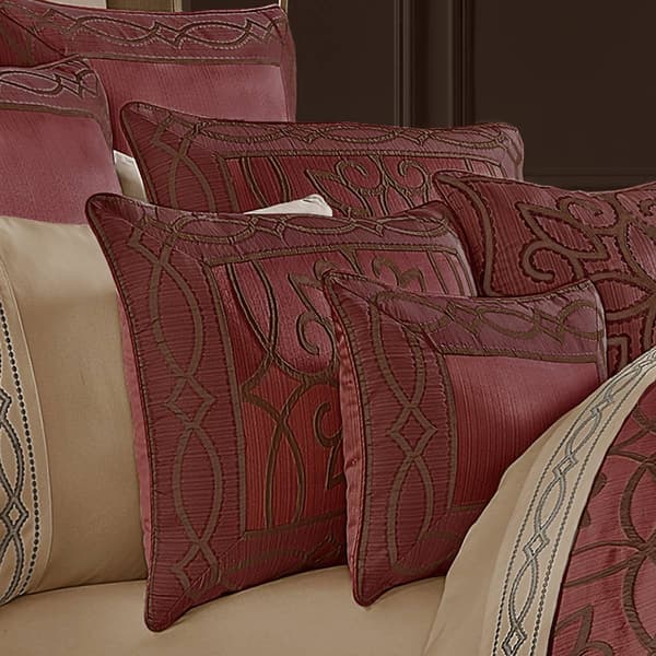 Five Queens Court Chianti 4pc. Queen Comforter Set