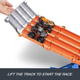 Hot Wheels® Sharks vs Dinos Racedown Destruction Track Set