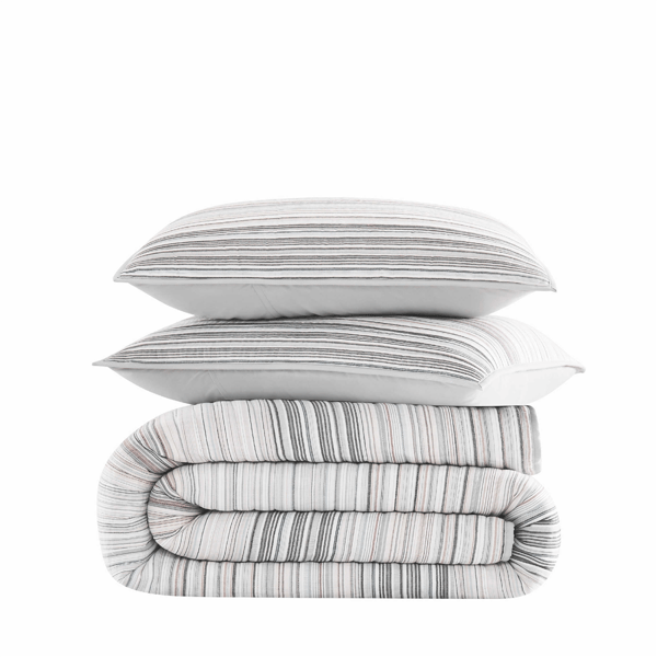 Oceanfront Resort Navarre Yarn Dye Stripe 3pc. Quilt Set - image 