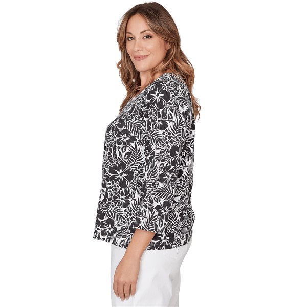 Plus Size Hearts of Palm Printed Essentials Floral V Neck Blouse